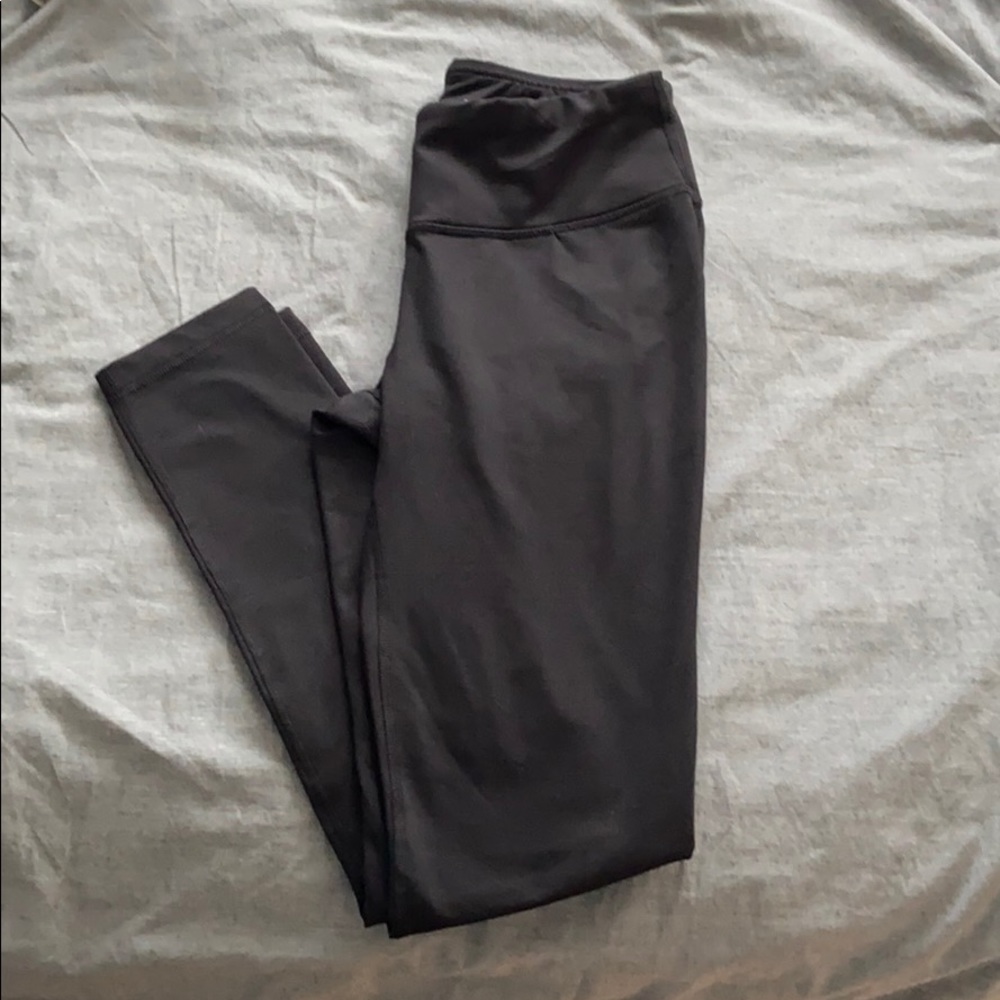 90 degree black leggings size small